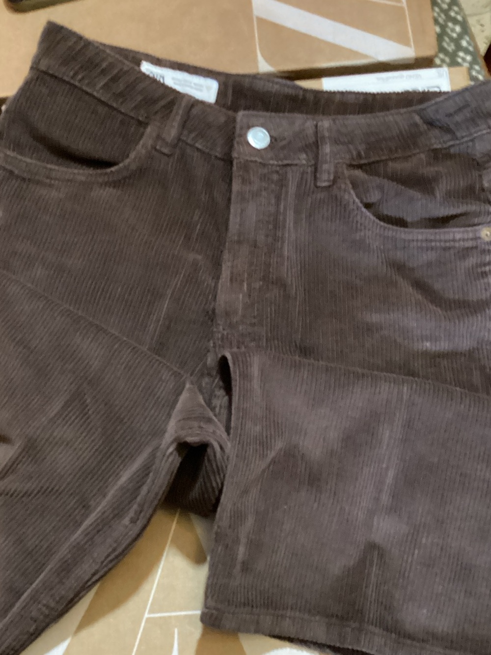 ZARA  Bermuda short. Brown Corduroy